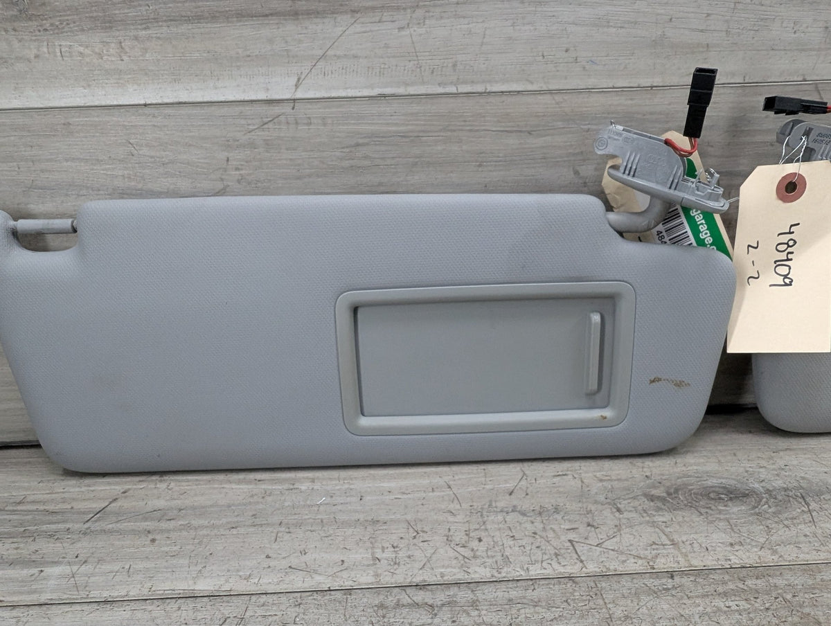 2017 Audi A4 B9 Front Left Right Sun Visor SET 8W0857551AA 17-24 OEM AUDI A4 S4 A5 S5 RS5 Front Left Right Interior Sun Visor Pair SET Grey OEM