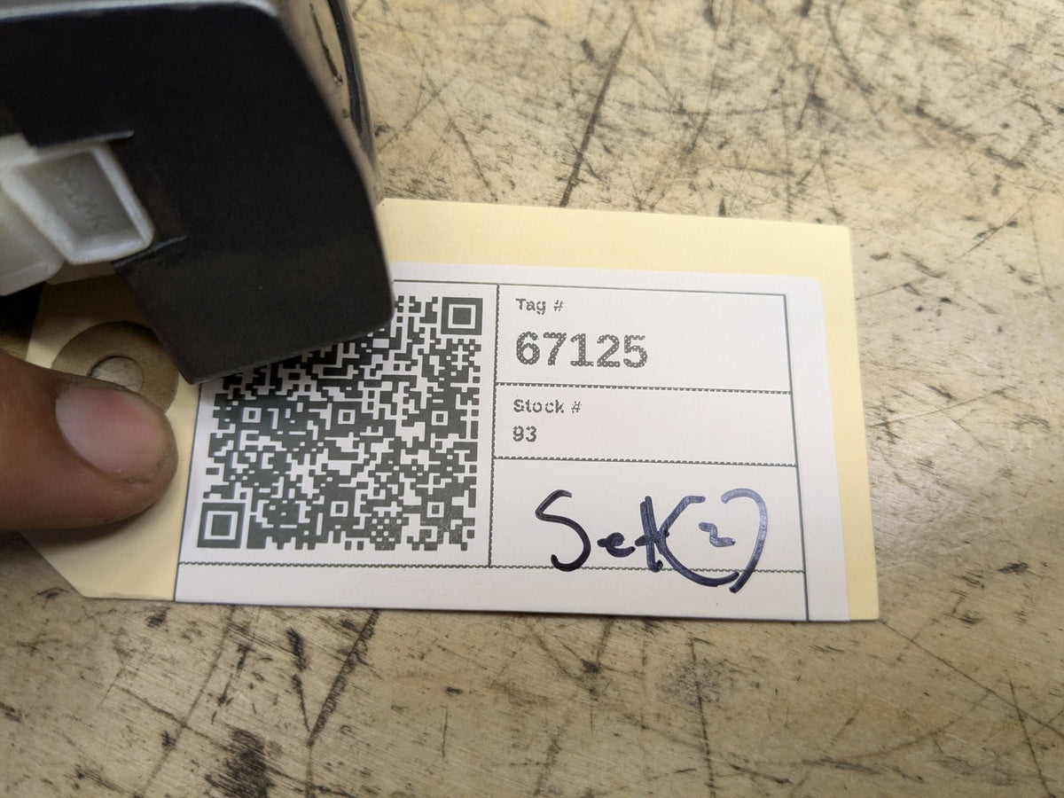 07-13 OEM BMW E92 E93 335 Driver Door Lock Cylinder Mechanism Gray A52