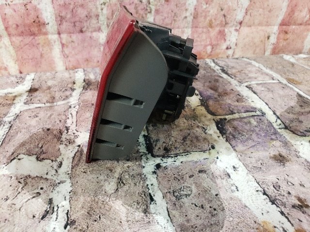 2013 BMW 528i F10 Rear Right Passenger Inner Tail Light 72303226