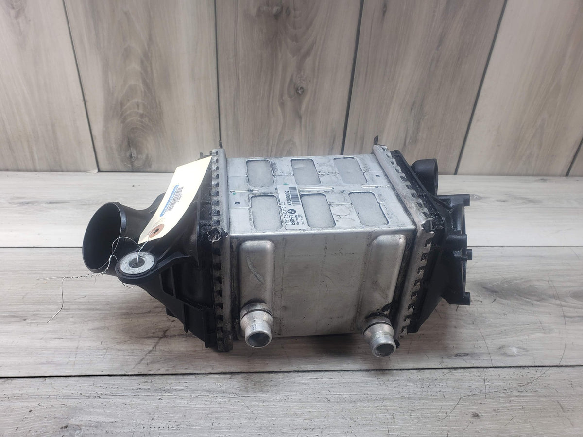 BMW 11-13 F10 M5 Right Side Turbo Intercooler Charge Air Cooler Pre LCI