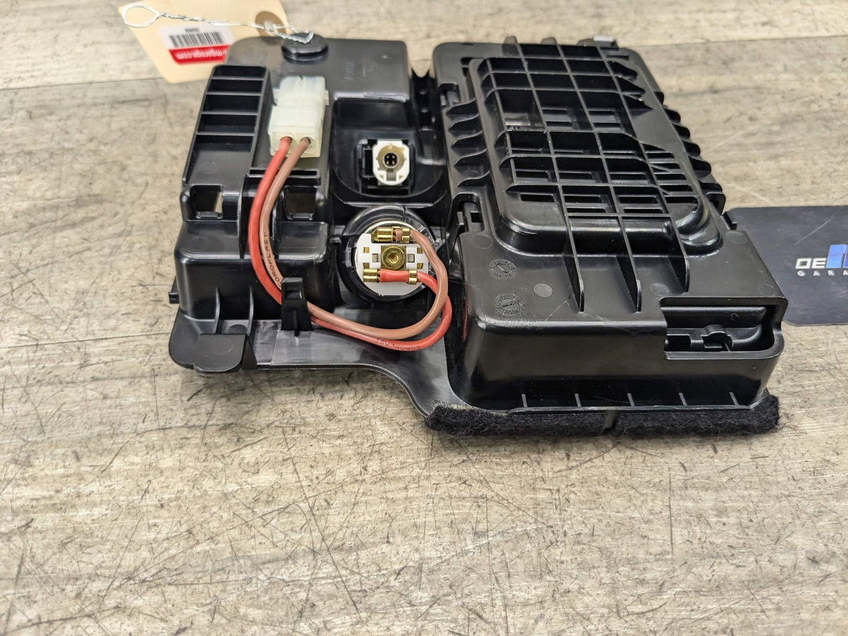 19-24 OEM BMW G29 Z4 Center Console Storage Phone Car Wireless Charger Usb Port