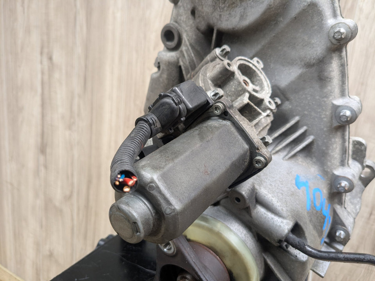 07-14 OEM BMW E70 E71 X5 X6 AT Transmission Transfer Case Gearbox ATC 700