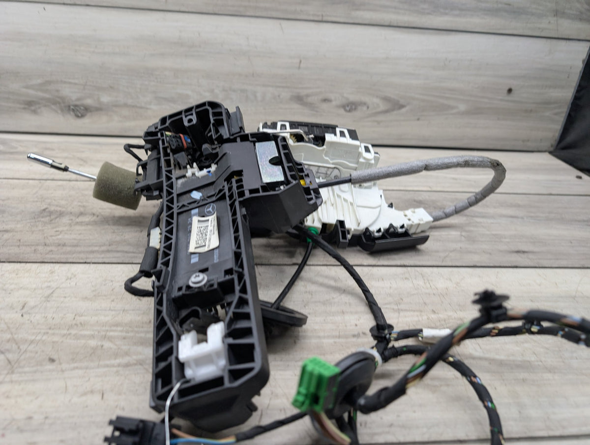 2009-2017 Mercedes-Benz E550 E-Class A207 Front Left Driver Door Latch Lock Actuator A2077604440 OEM