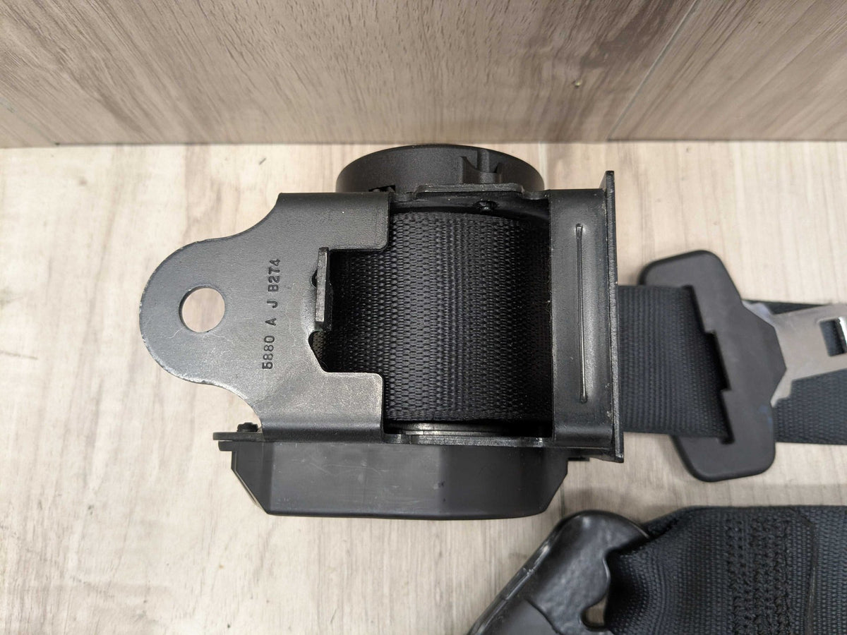 15-19 OEM BMW F16 F86 X6 X6M Rear Right Passenger Seatbelt Seat Belt Retractor