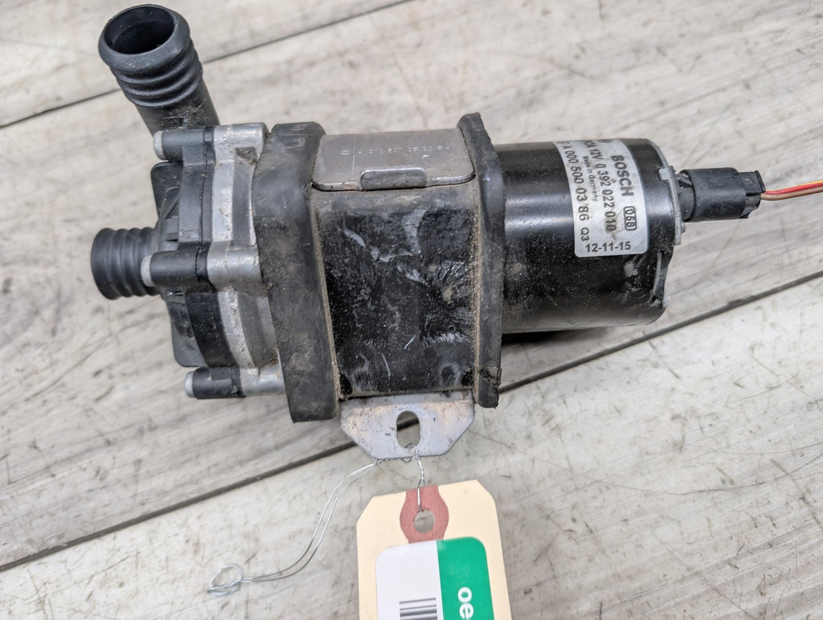 2009-2017 Mercedes-Benz E-Class A207 E550 M278 Engine Motor Cooling Auxiliary Water Pump A0005000386
