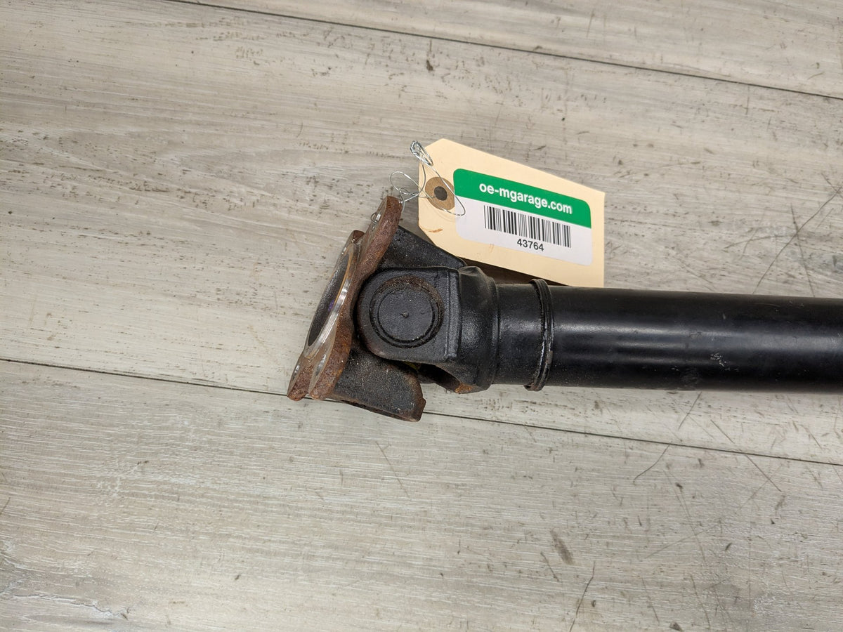 2019 BMW X3 G01 Front Propeller Driveshaft Drive Shaft 9488487 OEM BMW G01 G05 G12 G20 G30 F90 X3 M5 Front Drive Shaft Driveshaft Output OEM