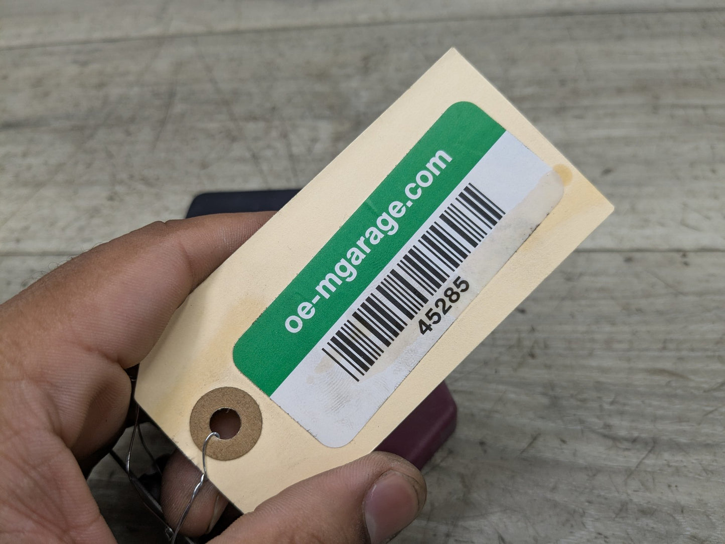 17-25 OEM AUDI A3 A4 A5 A6 A7 Q3 Q5 Q7 Q8 S5 SQ5 Rear Mobile Phone Antenna