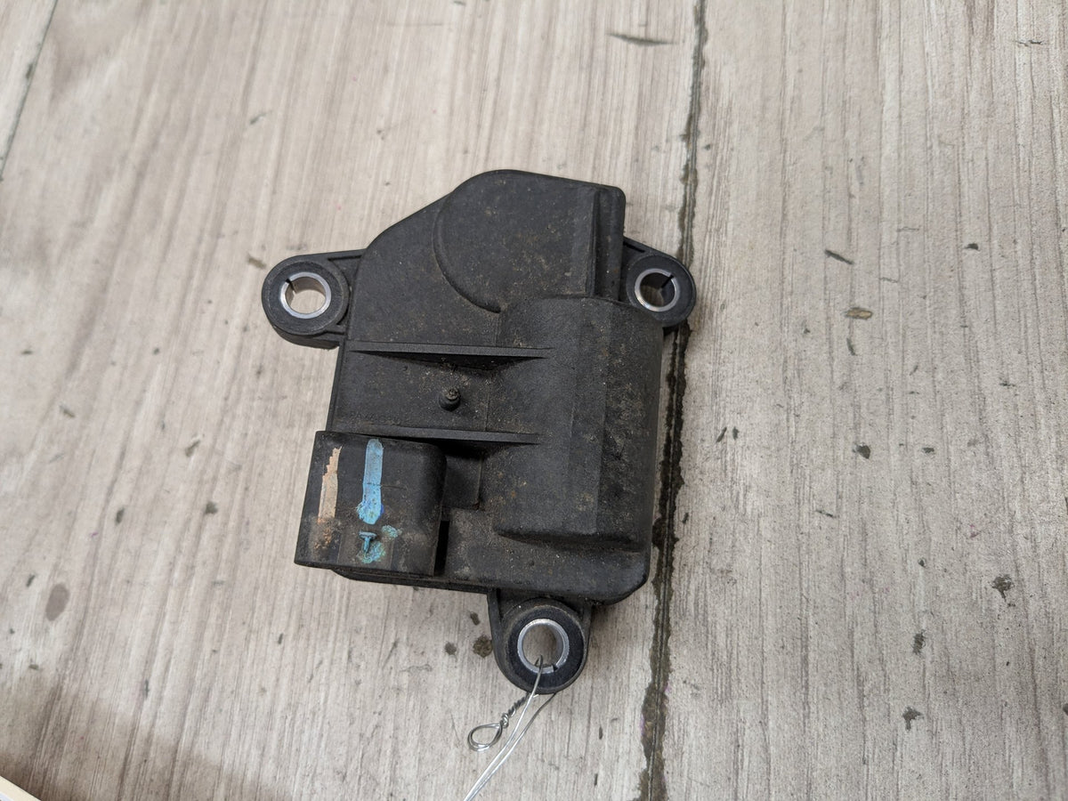 OEM BMW G01 G02 G11 G12 G14 G15 G30 X3 Muffler Exhaust Flap Actuator Drive Motor