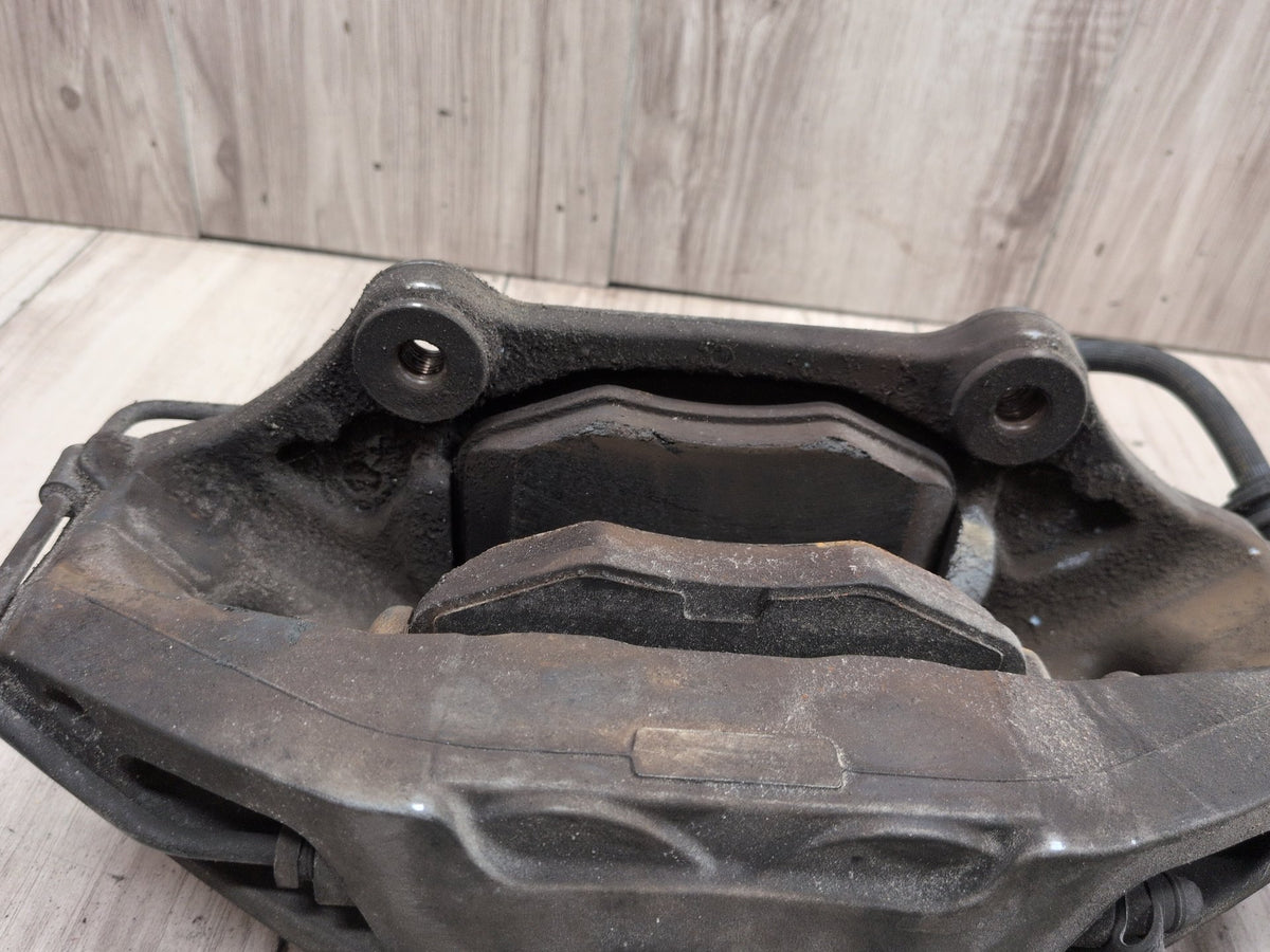 16-22 OEM BMW G11 G12 745eX 750i 750iX Front Left Right Brake Caliper Gray SET