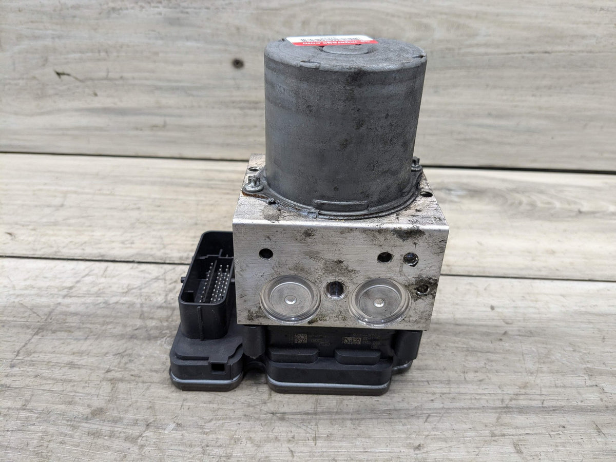 14-18 OEM BMW F15 X5 ABS Brake Pump Anti Lock DSC Dynamic Stability Control