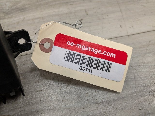 2020 BMW X5 G05 Cooling Fan Relay Module 6836504 OEM BMW F23 F30 F44 F80 G01 G05 G12 G30 Cooling Fan Relay Control Module 130A