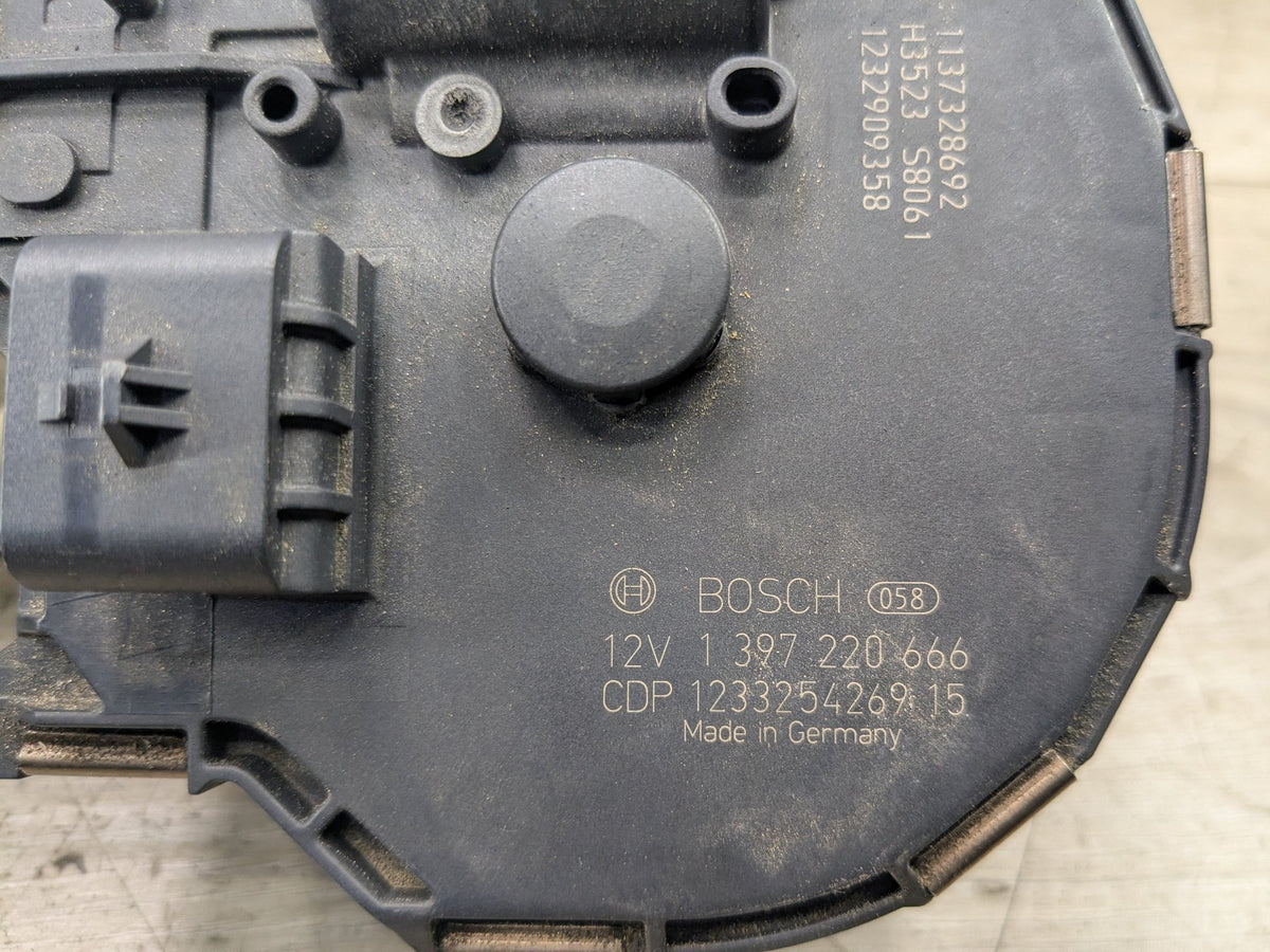 2009-2017 Mercedes-Benz E550 E-Class A207 Front Windshield Wiper Motor A1397220666