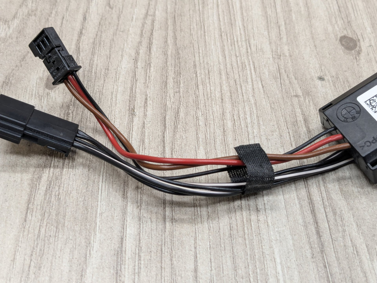06-13 OEM BMW E70 E71 X5 X6 Steering Wheel Heater Control Module