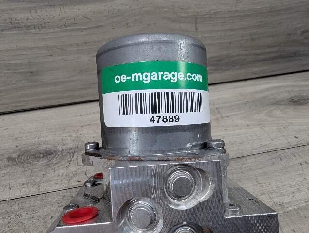 2017 BMW 740i G12 ABS Pump Module 6884577 PRE-LCI OEM BMW G01 G12 G30 ABS Brake Pump Anti Lock DSC Dynamic Stability