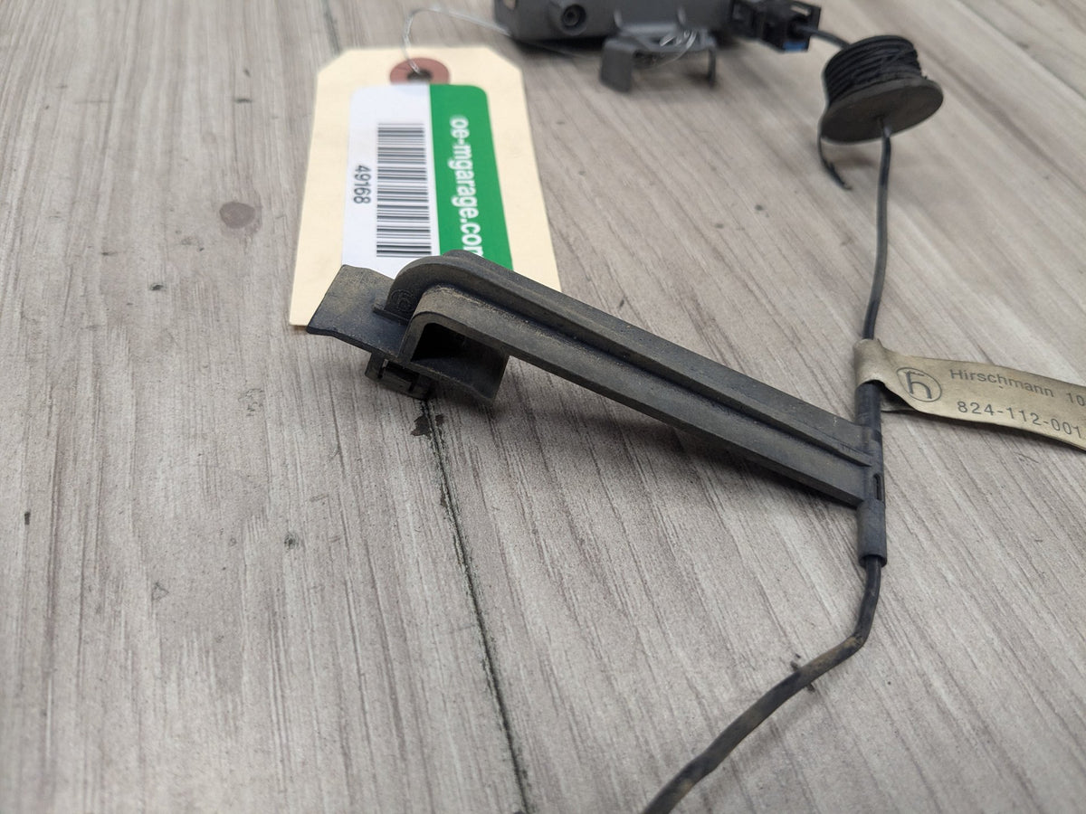 03-08 OEM BMW E85 Z4 Rear Bumper Radio Antenna Amplifier Booster Module