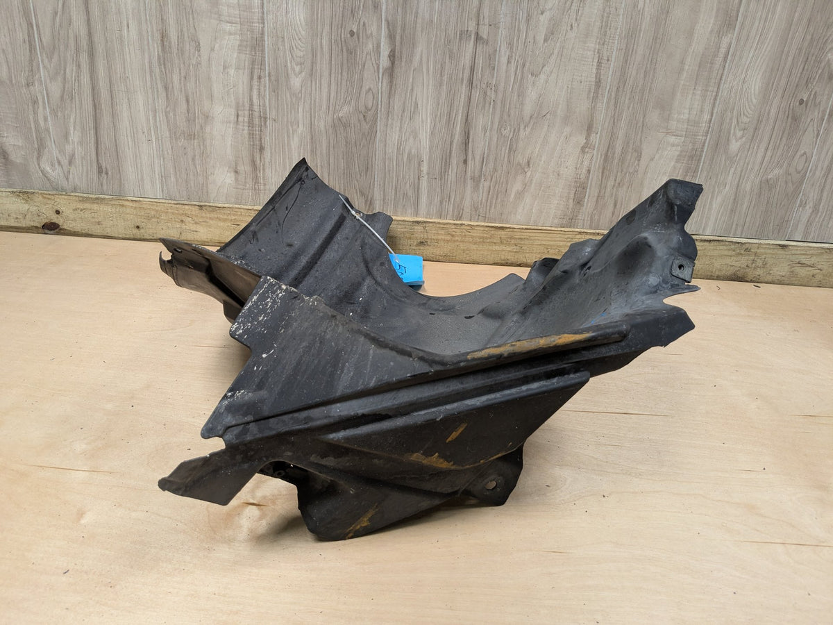 14-16 OEM Mercedes W212 E350 E550 Front Right Fender Liner Wheel Splash Shield