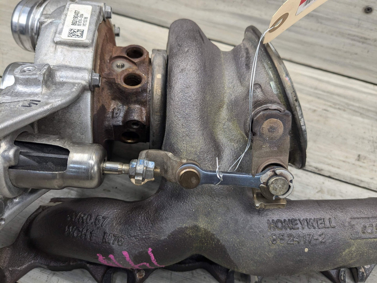 OEM BMW G01 G20 G22 G23 G26 G30 G42 330 430 530 Turbo Charger w Manifold B46 K