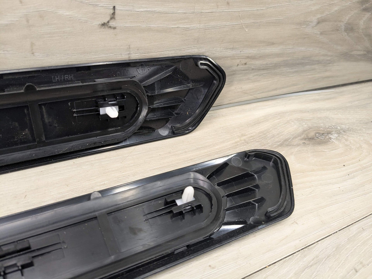 *NOTE* OEM BMW G01 G02 X3 X4 X Line Front Left Right Door Trim Cover Trim Sills