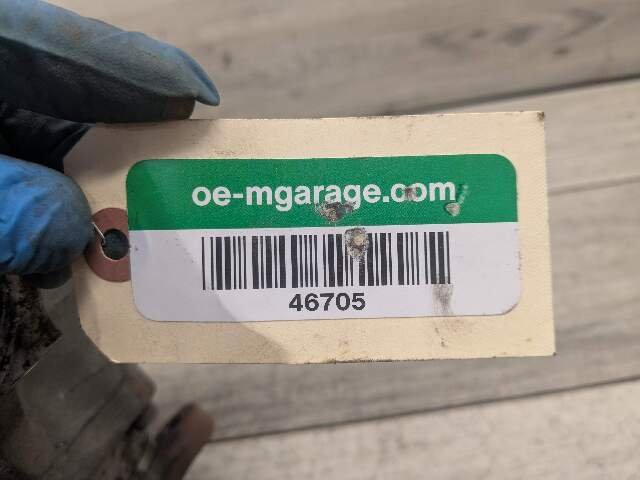 2020 BMW 330i G20 Rear Right Passenger Spindle Knuckle w/ Bearing 6879532 OEM BMW G20 330 M340 REAR Right Passenger Knuckle Wheel Hub Spindle Bearing