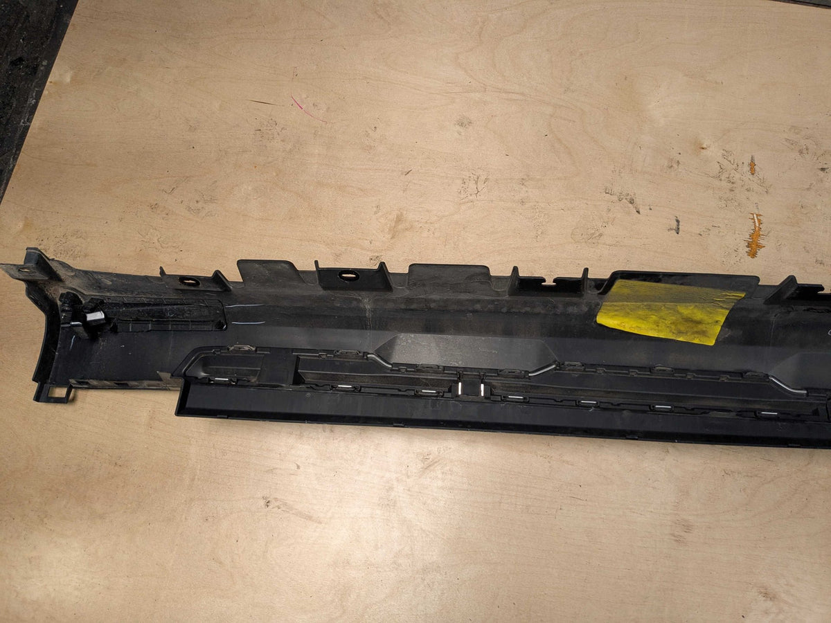 2021 BMW X5 G05 Left Driver Side Skirt Rocker Panel 8498999