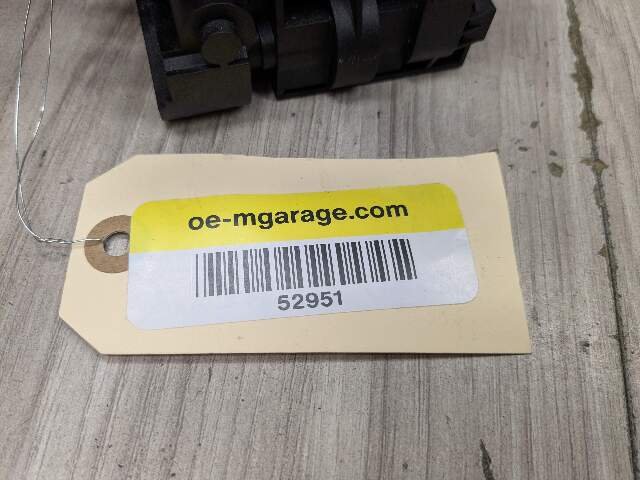 2020-2024 BMW X3 F97 Transmission Switch Shifter 9882345 OEM BMW F97 F98 X3M X4M Auto Transmission Shifter Knob Gear Selector Switch