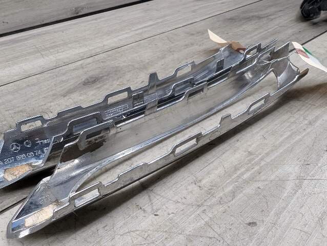 OEM Mercedes Front Left Right Driver Passenger Fog Light Trim SET