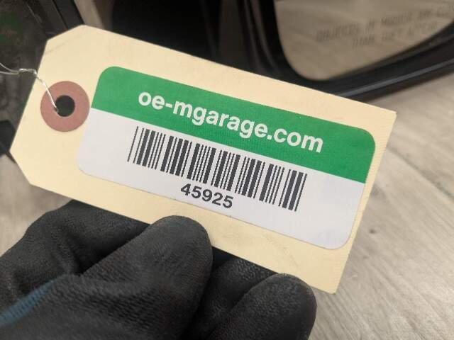 2018 BMW M550i G30 Front Right Passenger Side Mirror Assembly 7485226