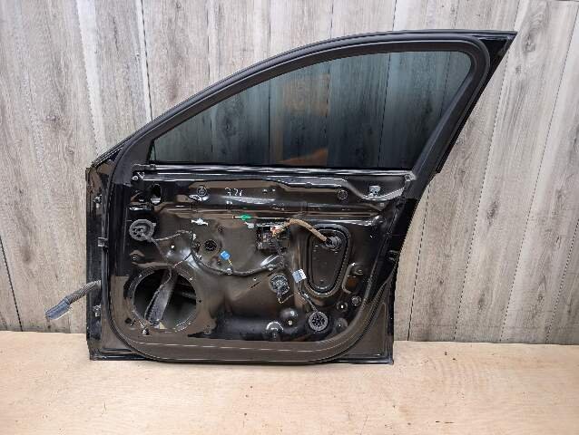 *17-19 OEM AUDI A4 S4 Front Right Passenger Side Door Shell Black