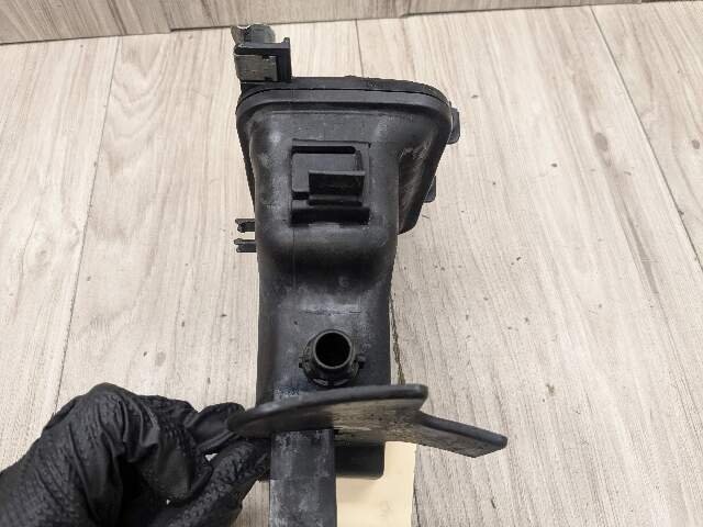 16-21 OEM BMW G11 G12 G30 M550 750 M760 N63 Coolant Expansion Tank Reservoir