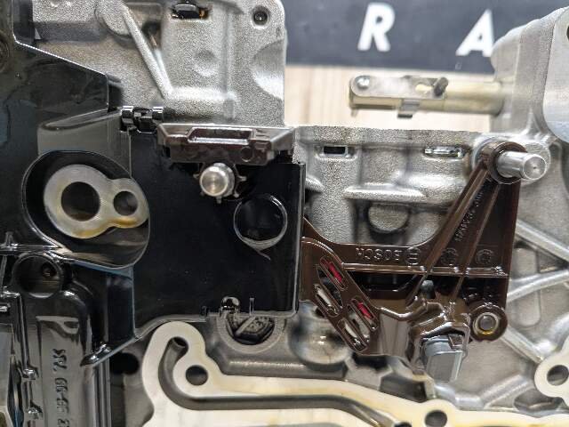 OEM BMW F10 F15 F25 F30 F36 328 335 Transmission Mechatronic Valve Body GA8HP45Z