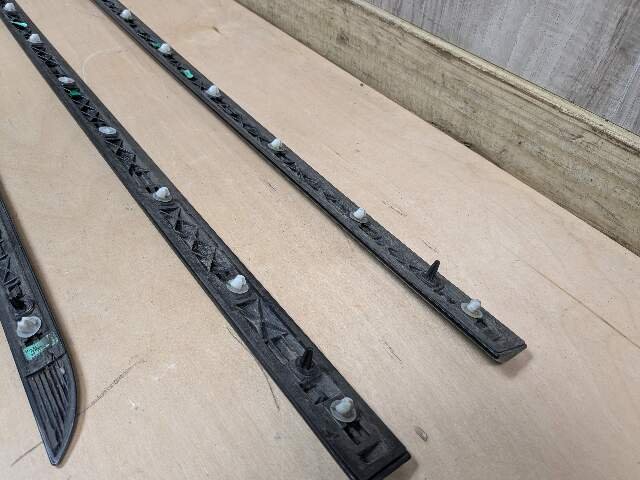 OEM BMW G12 740 750 M760 Lower Left Right Side Door Molding Strip Trim SET Black