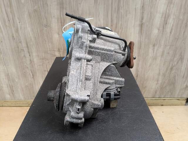 OEM BMW G01 G05 G12 G20 G22 G23 G30 X3 X5 AWD Transmission Transfer Case ATC13