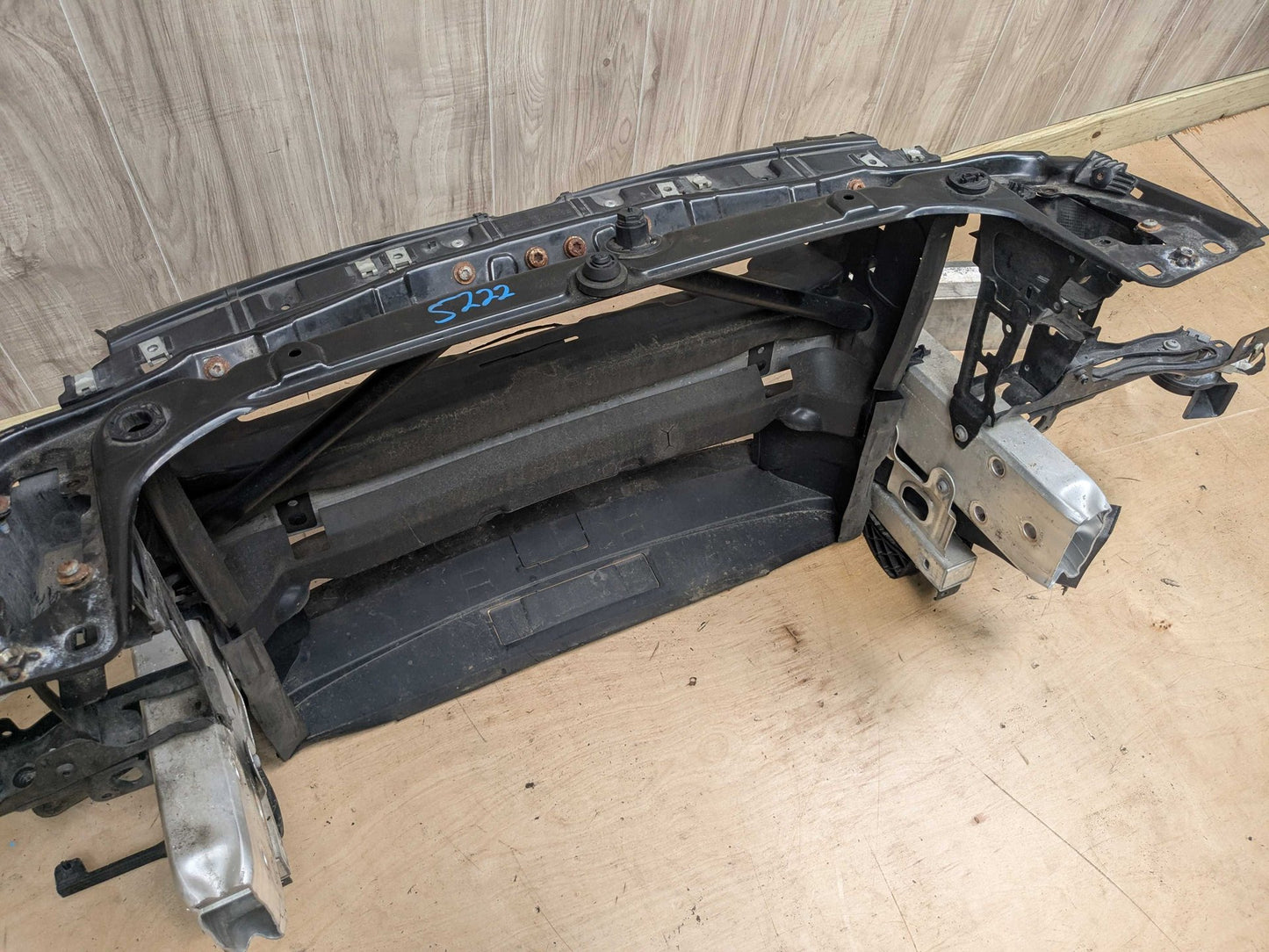 2014 BMW 435i F32 Front Clip Frame Radiator Support Assembly 7255393