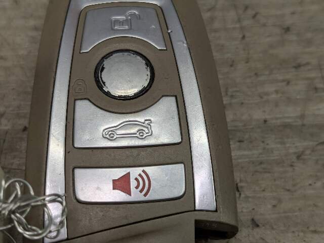 2011 - 2016 BMW 335i F30 Bdc Body Domain Fem Control Module w/ Key 9292653 N55B30M0