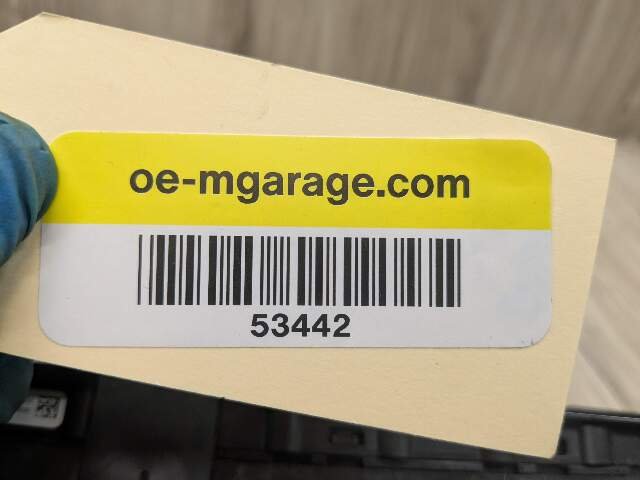 17-20 OEM BMW F90 G30 530 540 M550 AC Climate Control Panel Radio Media Buttons