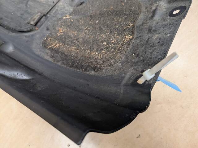 2020 BMW 740i G12 Front Right Passenger Wheel Fender Liner Splash Guard 7340194