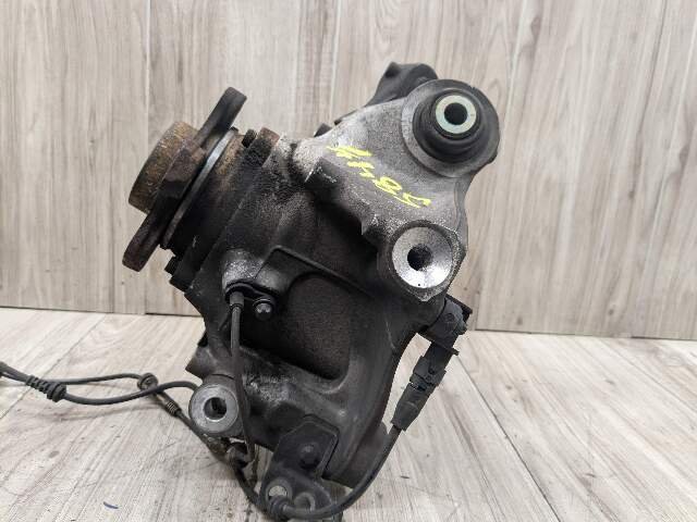 2017-2023 BMW M550i G30 Rear Right Passenger Spindle Knuckle w/ Bearing 6866338 17-23 OEM BMW G30 530 540 M5550 REAR Right Passenger Hub Knuckle Bearing Carrier