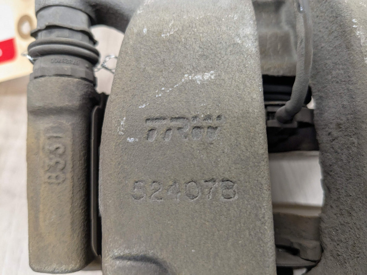 2019 BMW X5 G05 Rear Right Passenger Brake Caliper 6891768 19-25 OEM BMW G05 G06 G07 X5 X6 X7 Rear Right Passenger Side Brake Caliper Gray OEM