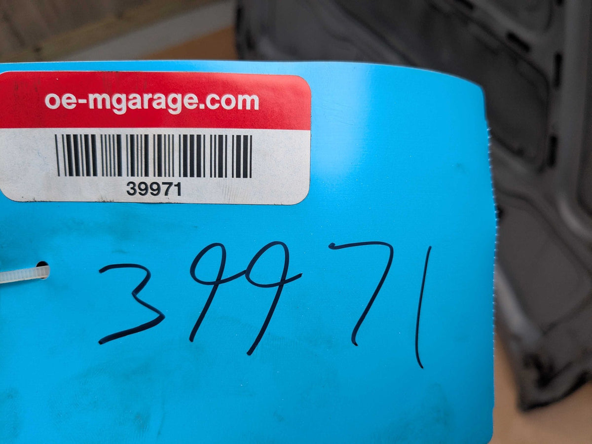 DENT* 08-13 OEM BMW E82 E88 128 135 Hood Bonnet Panel Shell Blue 896 BLUEWATER METALLIC (896)