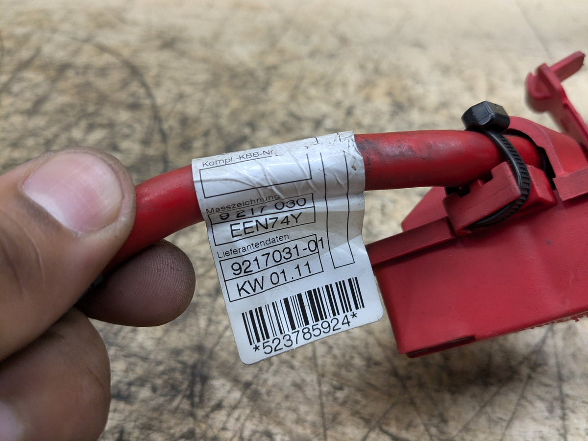 OEM BMW E84 E82 E88 E90 E92 335 M3 Battery Plus Pole Terminal Positive Red Cable