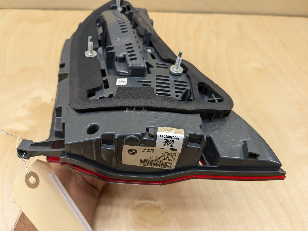 16-19 OEM BMW G11 G12 740 750 M760 Rear Left Driver Trunk Inner Stop Tail Light