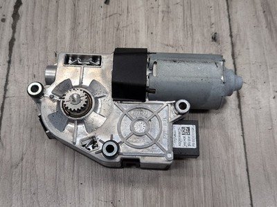 2010-2016 Audi S4 B8 Sunroof Sun Roof Glass Motor 8K0959591A OEM