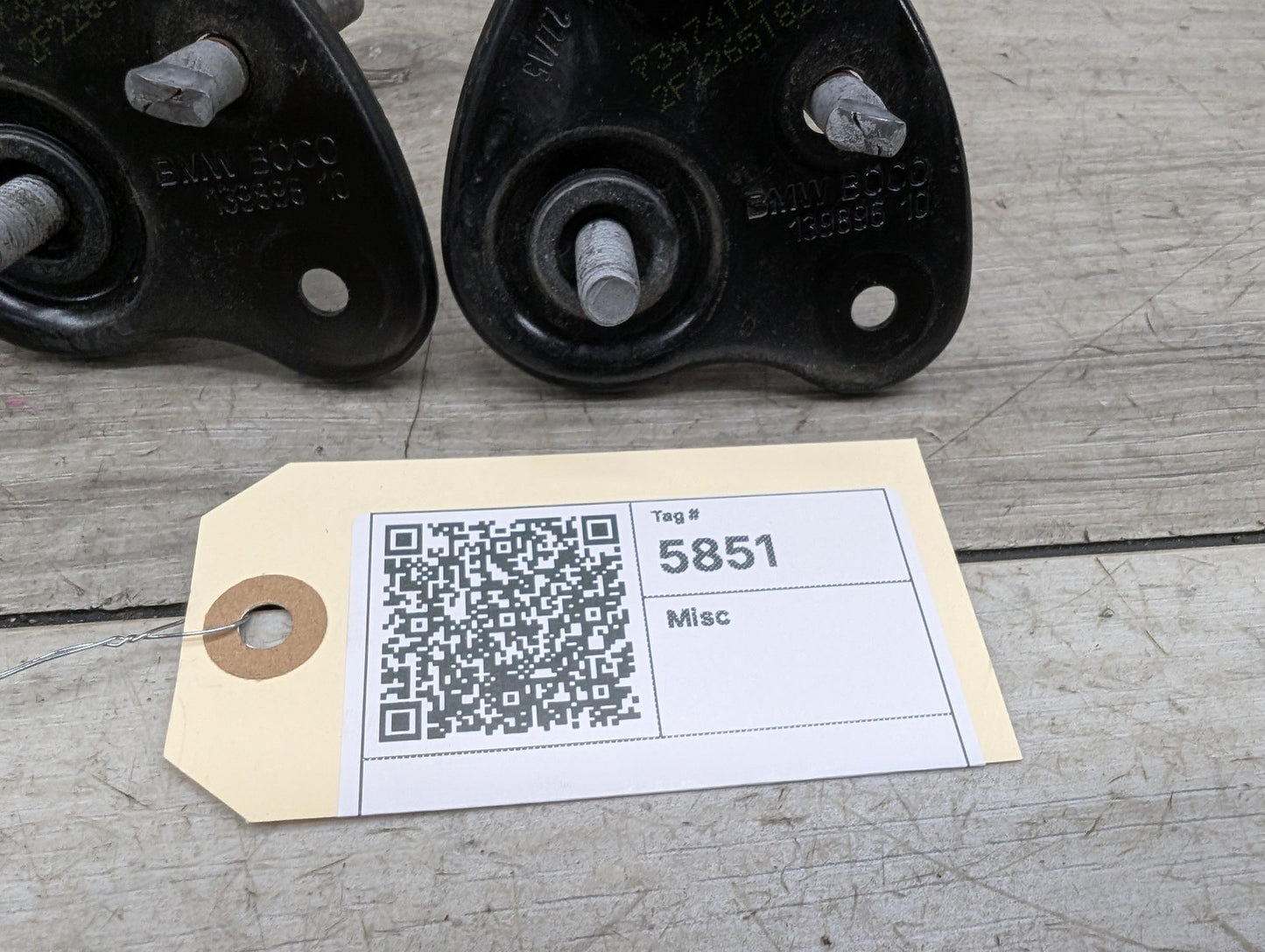 OEM BMW F90 F97 G01 G05 G06 G07 G12* G30 X3 X5 Hood Safety Latch Hook Pair SET