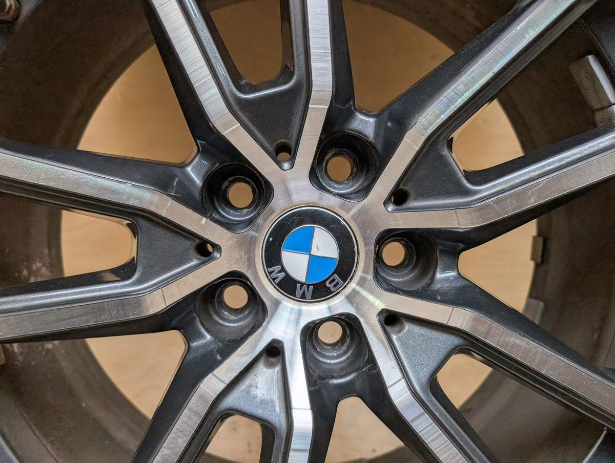 OEM BMW G20 G22 G23 G42 330 M340 FRONT Rim Wheel 18x7.5 ET25 V-spoke Style 780