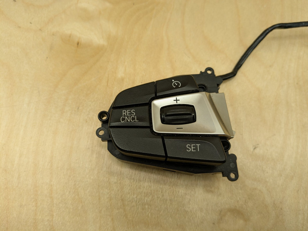 2018-2025 BMW X3 G01 Steering Wheel Switch Buttons 9363432 OEM