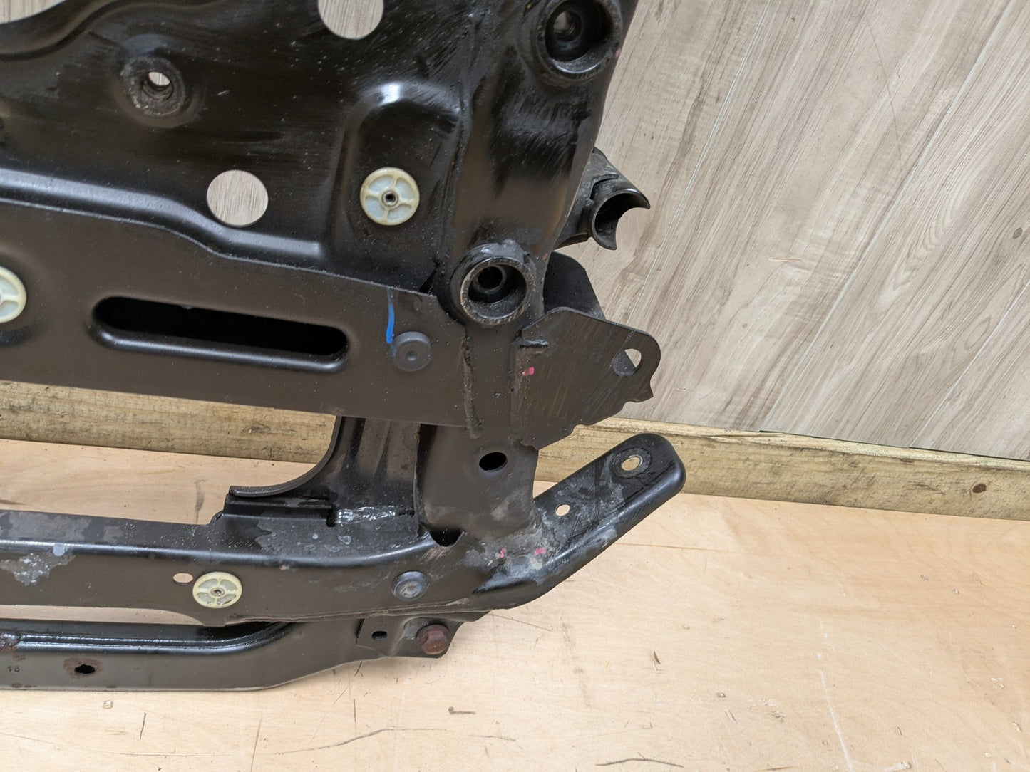 2015 - 2019 BMW X6 F86 Front Axle Support Crossmember Subframe 6866690 S63B44T2