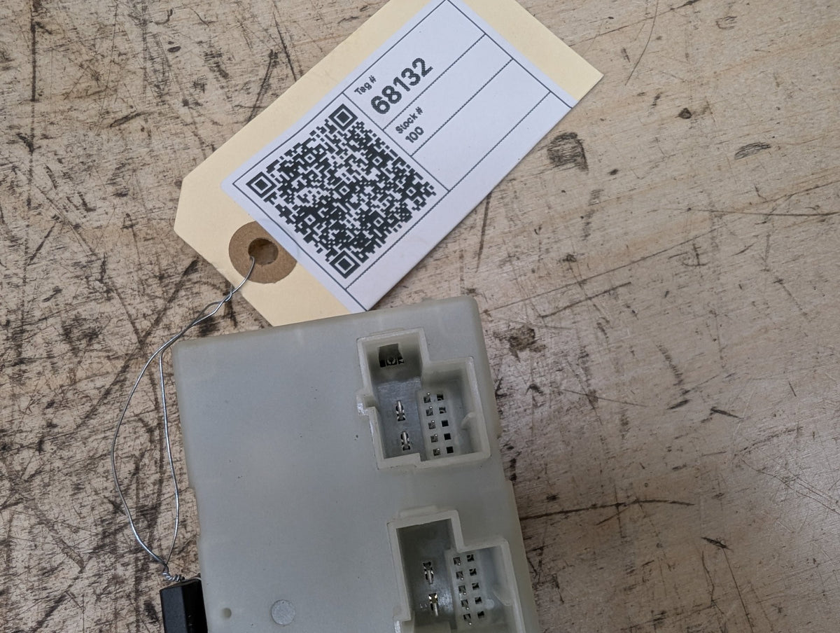 16-19 OEM BMW G11 G12 G30 F90 M5 740 750 Rear Trunk Lid Lift Control Module