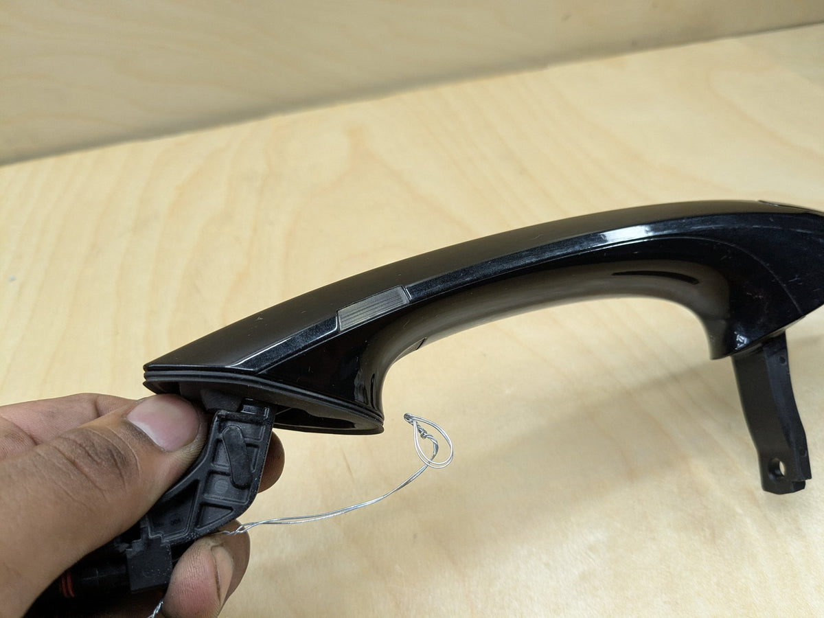 16-19 OEM BMW G11 G12 740 750 COMFORT ACCESS Front Left Door Handle Black 475