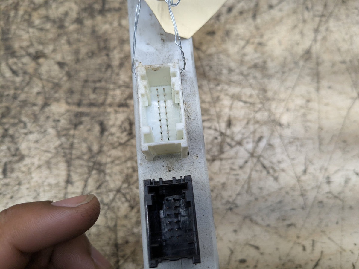 OEM BMW E82 E84 E88 E90 E92 E93 328 335 PDC Parking Distance Control Module Unit