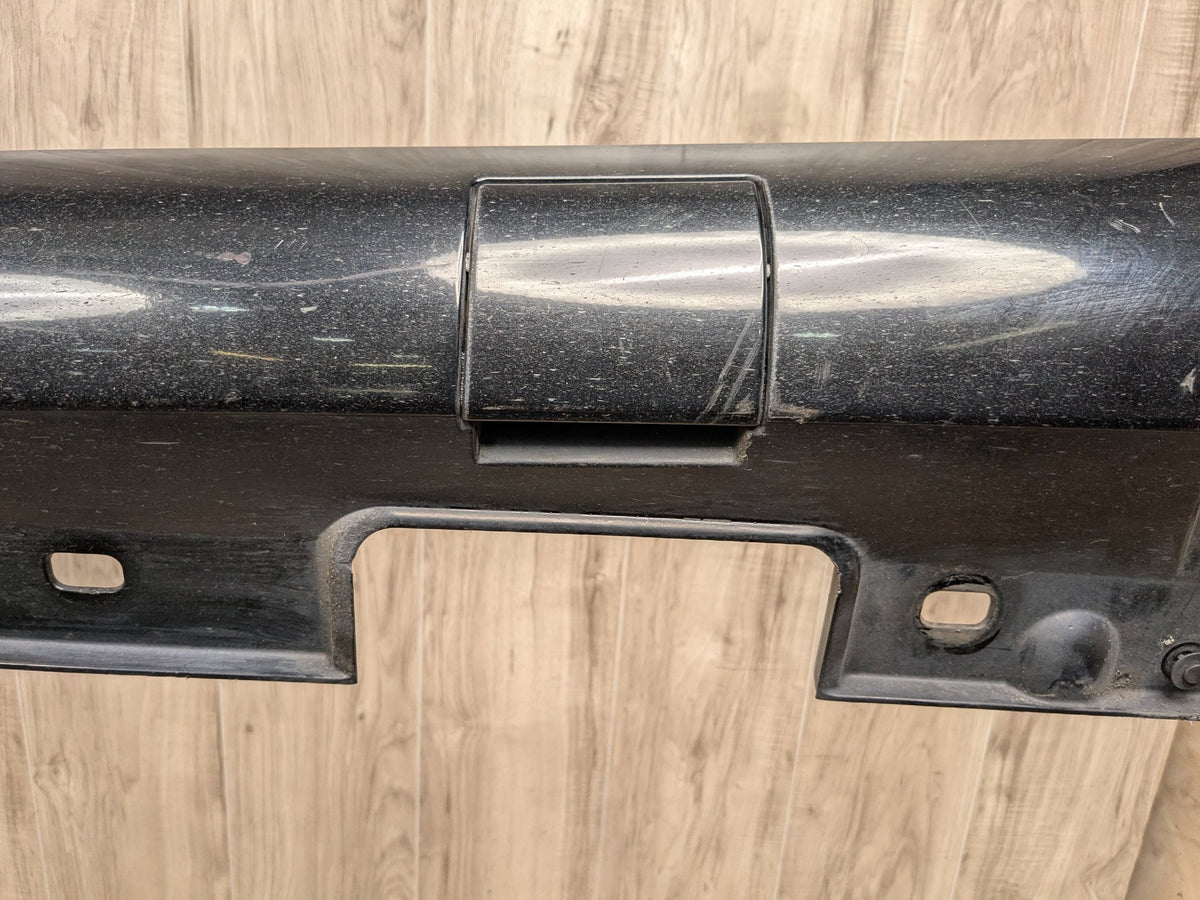 09-12 Mercedes-Benz E550 W212 Left Driver Side Skirt Rocker Panel A2126901540